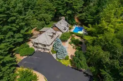 15395 Weston Road King Ontario L7B 1K4