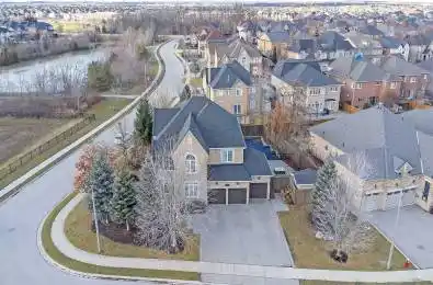 73 Louvain Drive Brampton Ontario L6P 1Y9