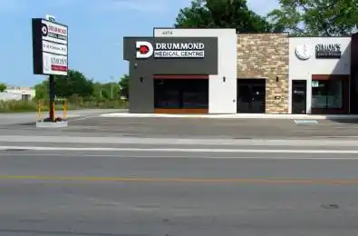 4374 DRUMMOND Road Niagara Falls Ontario L2E 6S3