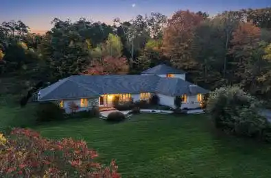 40 Algonquin Forest Drive East Gwillimbury Ontario L9N 0C6