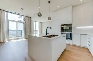 509 Dundas Street Unit# 815 Oakville Ontario L6M 4M2