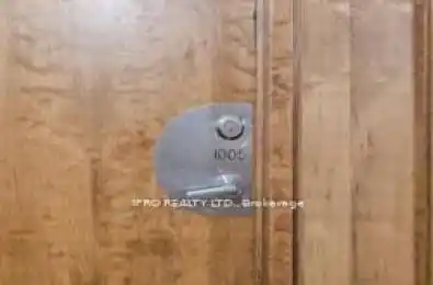 3880 Duke of York Boulevard Unit# 1005 Mississauga Ontario L5B 4M7