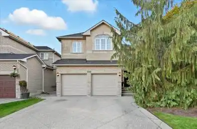 2102 Chatsworth Avenue Oakville Ontario L6M 3X3