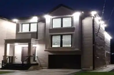 245 Ferris Road Toronto E03 Ontario M4B 1H2