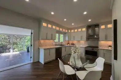 1005 Dormer Street Mississauga Ontario L5E 1T7