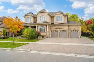 19 Royal County Down Crescent Markham Ontario L6C 0K1