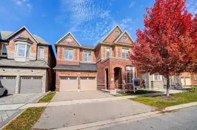 8 Hubner Avenue Markham Ontario L6C 0S8