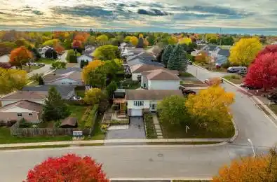 697 Macdonald Drive Gananoque Ontario K7G 3C4