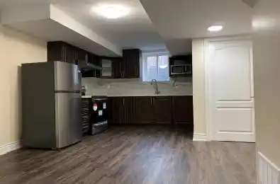45 Dame Gruev Drive Markham Ontario L6E 0M4