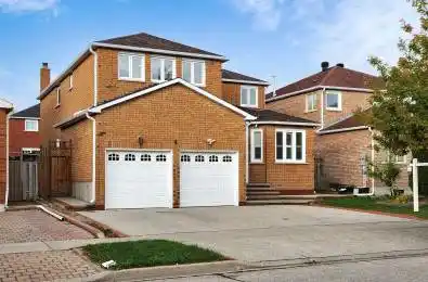 5 Irenemount Crescent Markham Ontario L3S 3C7