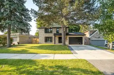 30 Kellythorne Drive Toronto C13 Ontario M3A 2L4