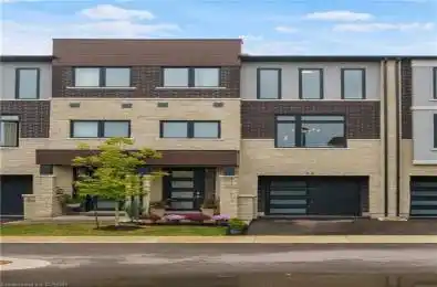 52 CADWELL Lane Hamilton Ontario L9C 0E8