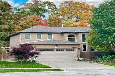 1257 McCraney Street Oakville Ontario L6H 3A3