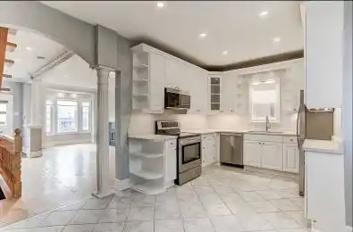 34 Jesmond Avenue Toronto C03 Ontario M6E 1V5