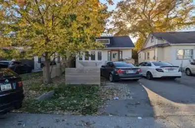 1046 Meredith Avenue Mississauga Ontario L5E 2C7