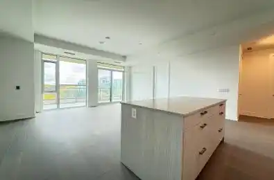 399 Royal Orchard Boulevard Unit# 715 Markham Ontario L3T 0H4