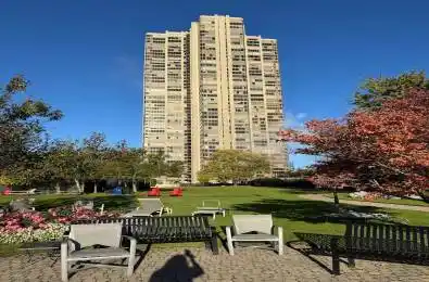 2045 Lake Shore Boulevard Unit# 2607 Toronto W06 Ontario M8V 2Z6