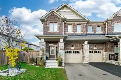 3 Doris Pawley Crescent Caledon Ontario L7C 4E7