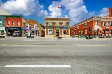 15221 Yonge Street Unit# 5 Aurora Ontario L4G 1L8