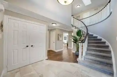 164 Delayne Drive Aurora Ontario L4G 5B6