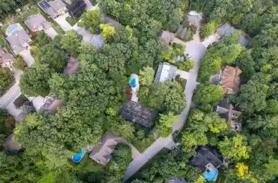 2035 Heartwood Court Mississauga Ontario L5C 4P7