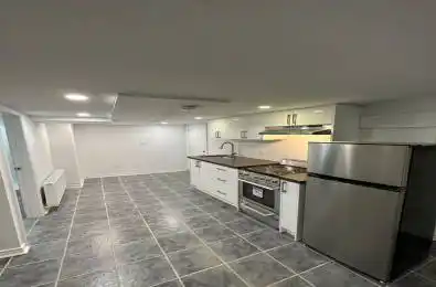 414 Dundas Street Unit# B1 Toronto C08 Ontario M5A 2A8