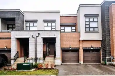 34 Causland Lane Richmond Hill Ontario L4C 0H8