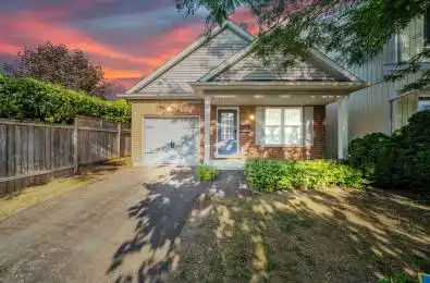 2 CHICORY Crescent St. Catharines Ontario L2R 0A5