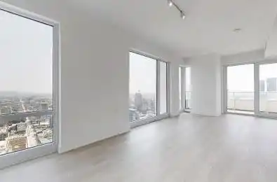 88 Queen Street Unit# 5103 Toronto C08 Ontario M5C 0B6