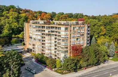 3800 Yonge Street Unit# PH15 Toronto C04 Ontario M4N 3P7