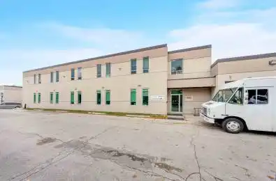 30 Lesmill Road Unit# 2 Toronto C12 Ontario M3B 2T5