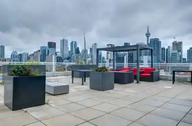 10 Willison Square Unit# 701 Toronto C01 Ontario M5T 0A8