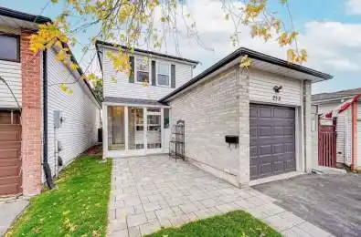 252 Lakeview Park Avenue Oshawa Ontario L1J 7M5