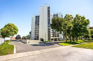 2323 Confederation Parkway Unit# 1003 Mississauga Ontario L5B 1R6