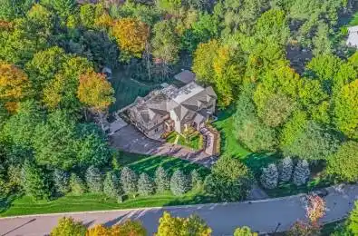 19 Glenhill Trail Whitchurch-Stouffville Ontario L4A 1L9