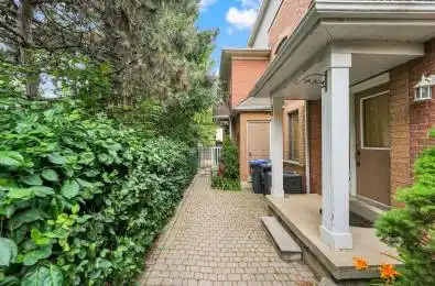 136 Clover Bloom Road Brampton Ontario L6R 1S6