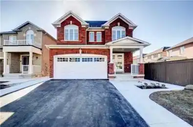 3 Heathbrook Avenue Brampton Ontario L6P 2N1