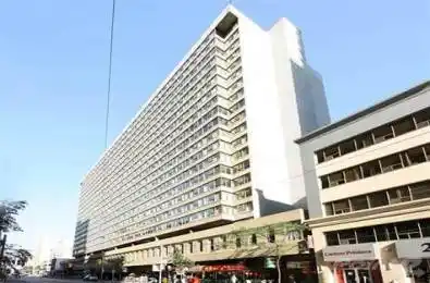 45 Carlton Street Unit# 1711 Toronto C08 Ontario M5B 3H0