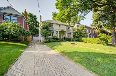 3 Silverwood Avenue Toronto C03 Ontario M5P 1W3