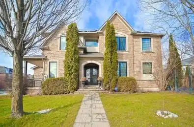 2353 Woodcrest Drive Oakville Ontario L6M 4S2