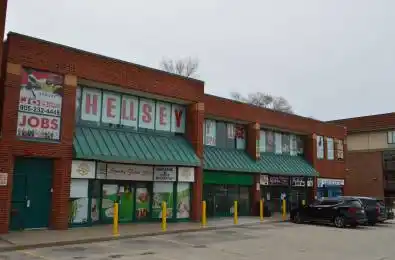 1900 Dundas Street Mississauga Ontario L4X 2Z4