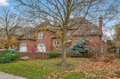 5089 Forest Hill Drive Mississauga Ontario L5M 5A2