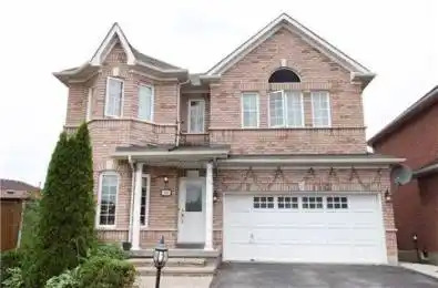 80 Farthingale Crescent Brampton Ontario L7A 1W8