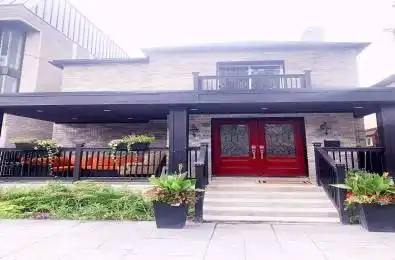 151 Chaplin Crescent Unit# WALK OUT LOWER Toronto C03 Ontario M5P 1B1