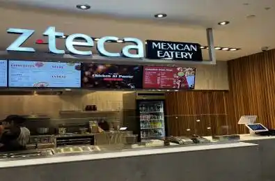 120 Bremner Boulevard Unit# 3 Toronto C01 Ontario M5J 0A8