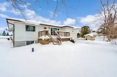 264 Kingfisher Avenue Tay Ontario L0K 1R0