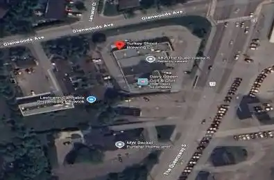 482 The Queensway Avenue Unit# 8 Georgina Ontario L4P 2E3