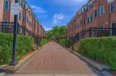 760 Lawrence Avenue Unit# 132 Toronto W04 Ontario M6A 3E7