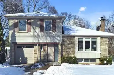 12 Courtham Avenue Markham Ontario L3T 1G3