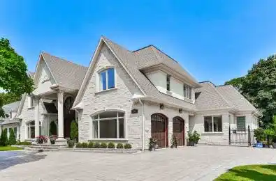 1511 Broadmoor Avenue Mississauga Ontario L5G 3T7